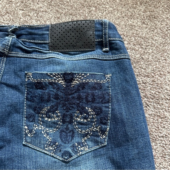 Y2K Almost Famous Distressed Low Rise Blue Denim Bootcut Jeans Juniors Size 9 - Picture 12 of 16